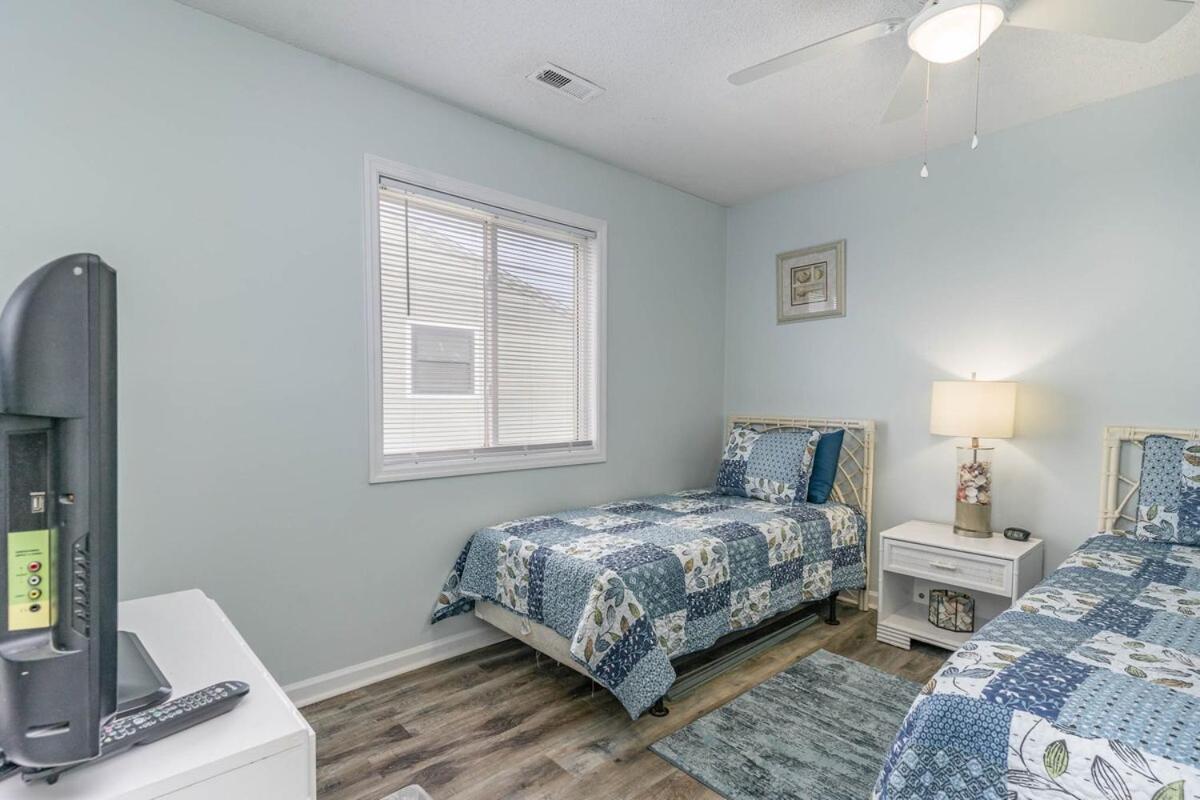 Ferienwohnung Lazy Days Beach Getaway Myrtle Beach Exterior foto